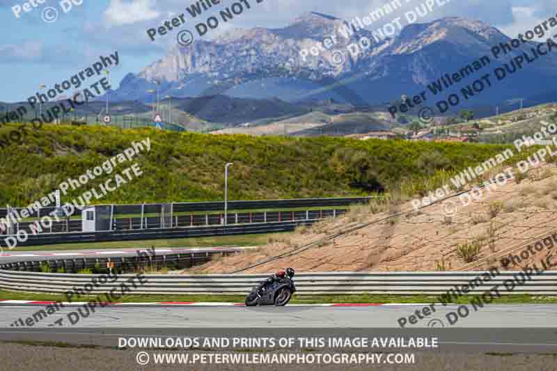 Circuito de Navarra;Spain;event digital images;motorbikes;no limits;peter wileman photography;trackday;trackday digital images